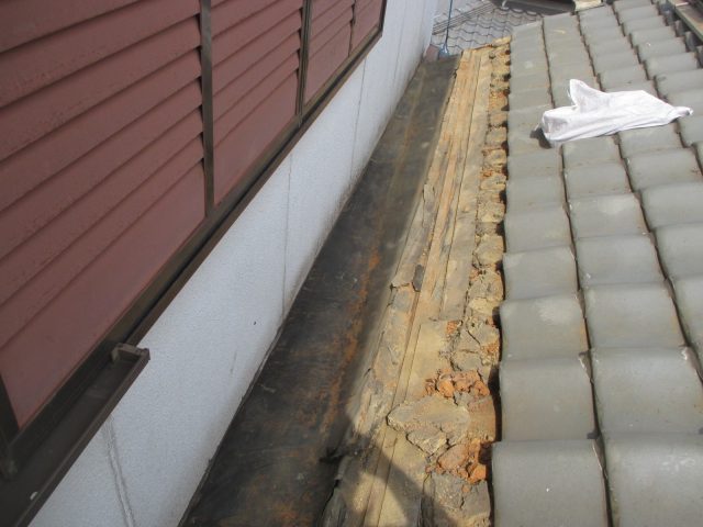 姫路市で箱谷干渉瓦バラシ